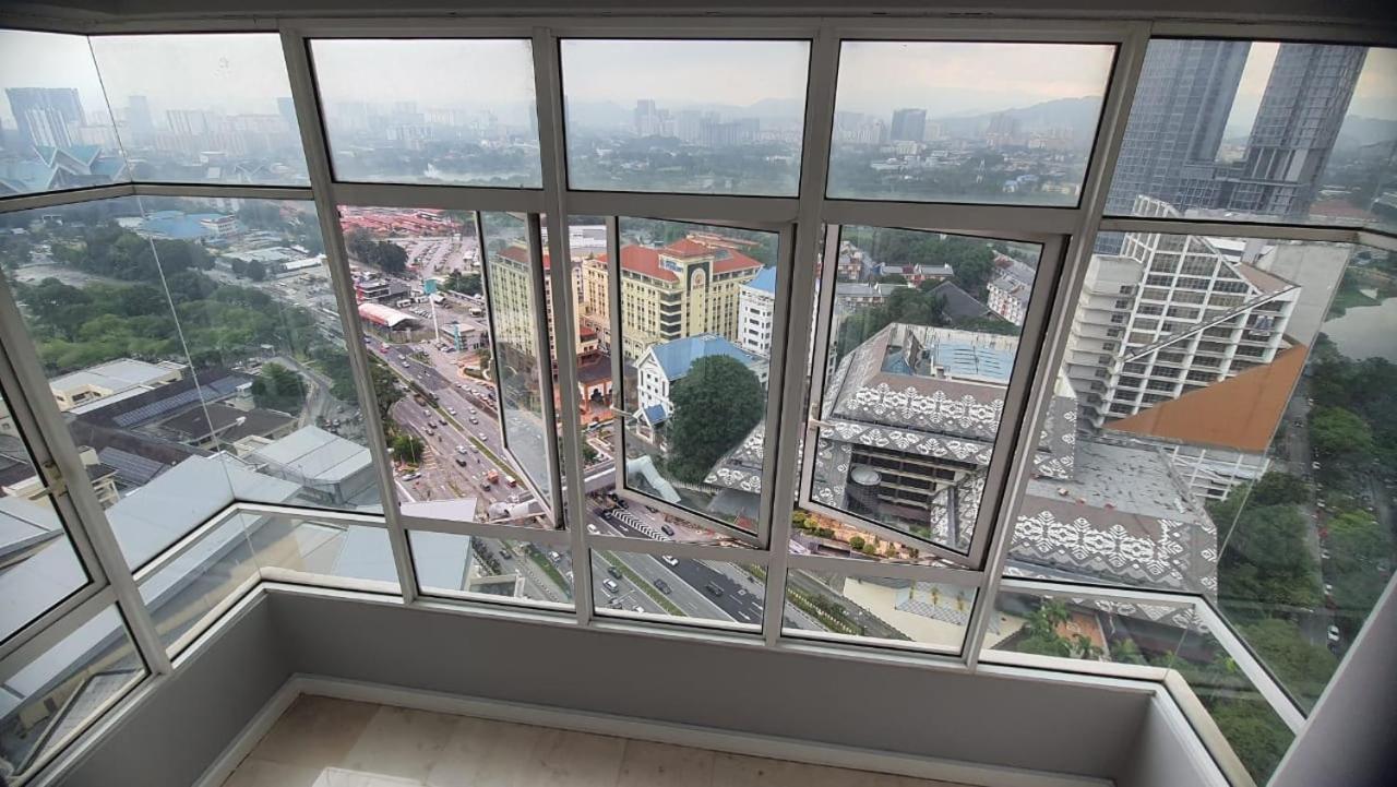 Homestay Jalan Tun Razak Walking Distance Ijn, Hkl, Mrt Station, Kpj, Perkeso, Bernama, Tabung Darah, Istana Budaya Куала-Лумпур Экстерьер фото