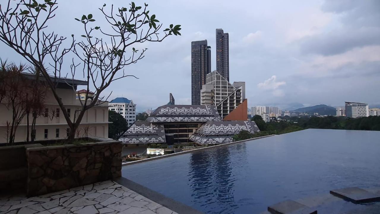 Homestay Jalan Tun Razak Walking Distance Ijn, Hkl, Mrt Station, Kpj, Perkeso, Bernama, Tabung Darah, Istana Budaya Куала-Лумпур Экстерьер фото