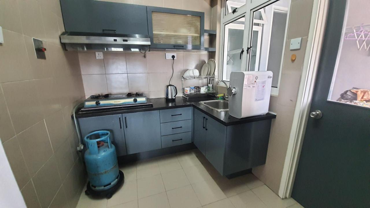 Homestay Jalan Tun Razak Walking Distance Ijn, Hkl, Mrt Station, Kpj, Perkeso, Bernama, Tabung Darah, Istana Budaya Куала-Лумпур Экстерьер фото